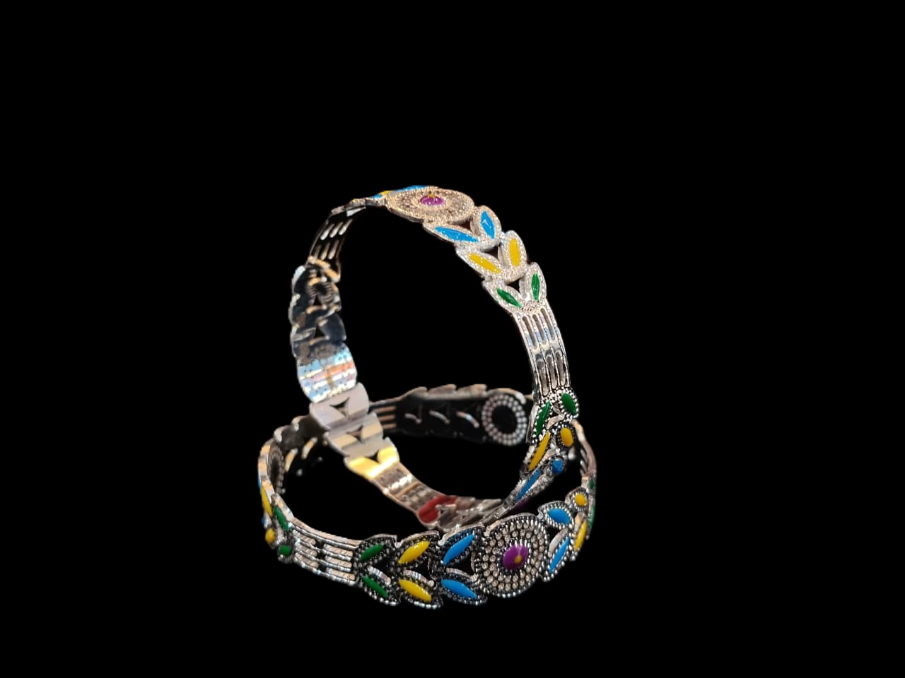 Kaleidoscope Enamel Vine