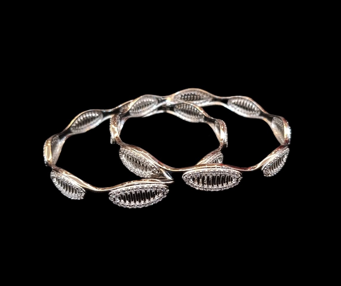 Shimmering Ellipse Waves